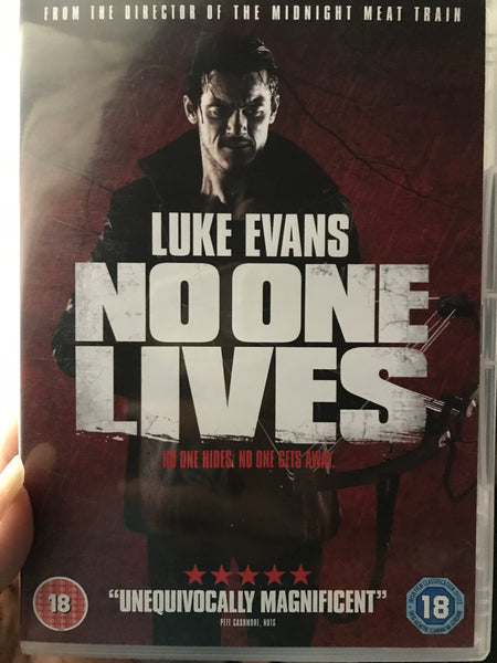 Macabre...ish Horror Review: No One Lives